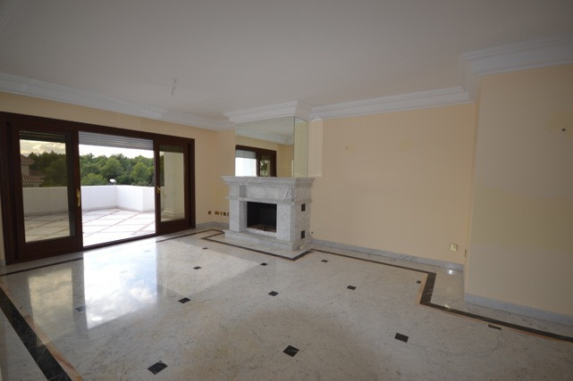 Penthouse for rent in Sierra Blanca, Marbella Golden Mile