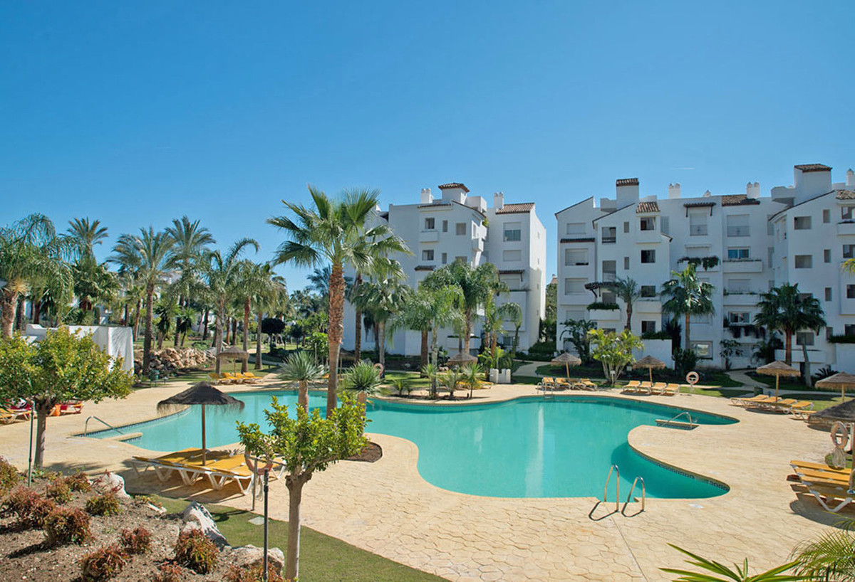 Ground Floor Apartment for short term rent in Marbella