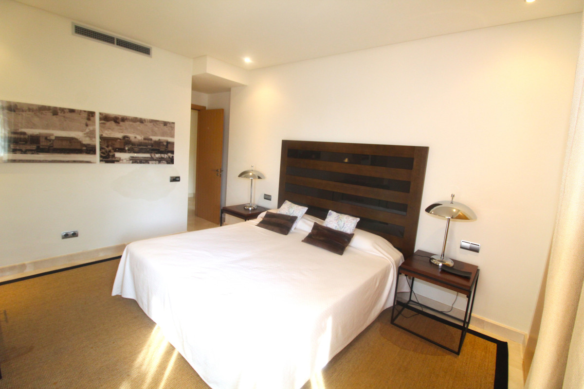 Apartment for rent in Sierra Blanca, Marbella Golden Mile