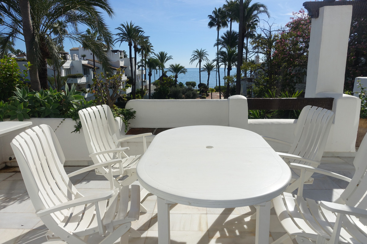 Penthouse for short term rent in Estepona
