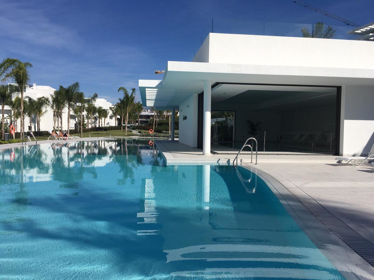 Apartamento Planta Baja en alquiler en Benahavis