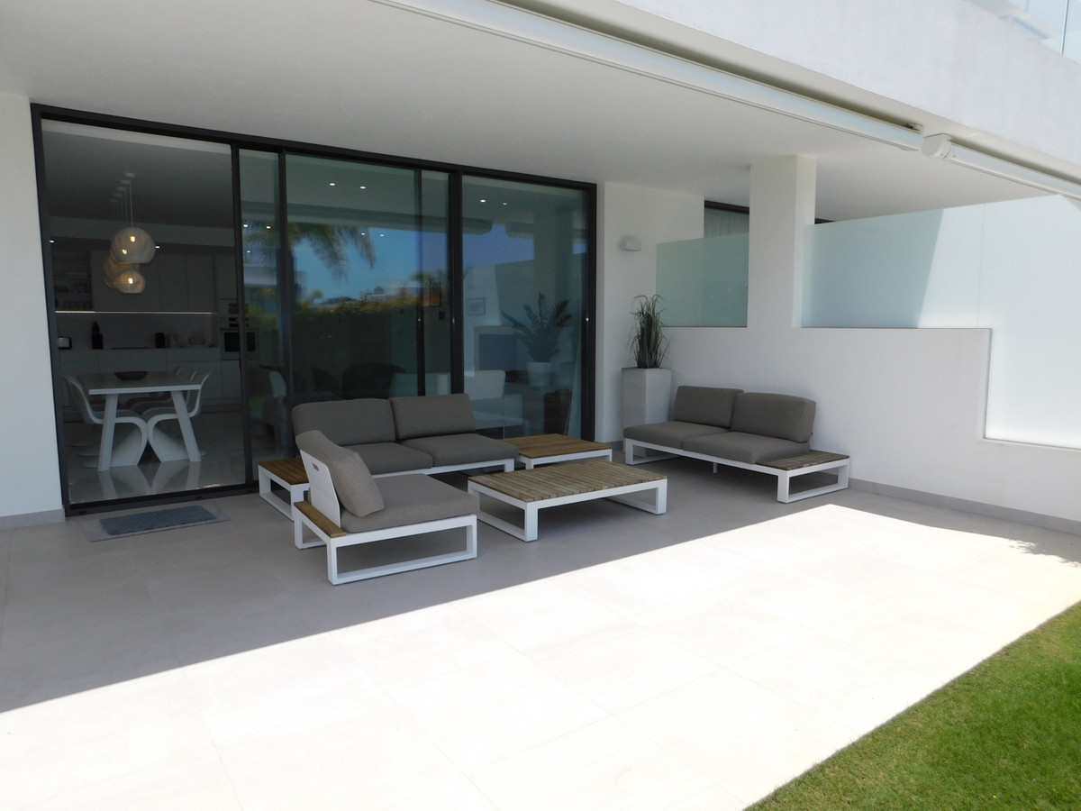 Apartamento Planta Baja en alquiler en Benahavis