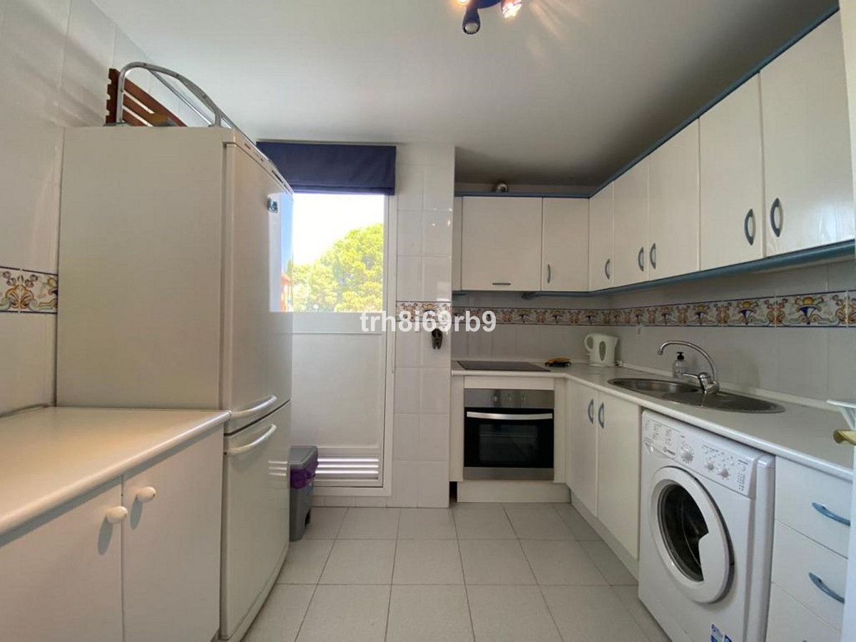 Penthouse for rent in Paraiso Alto, Benahavis