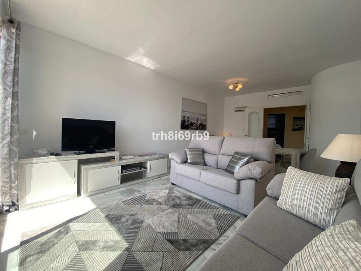 Penthouse for rent in Paraiso Alto, Benahavis