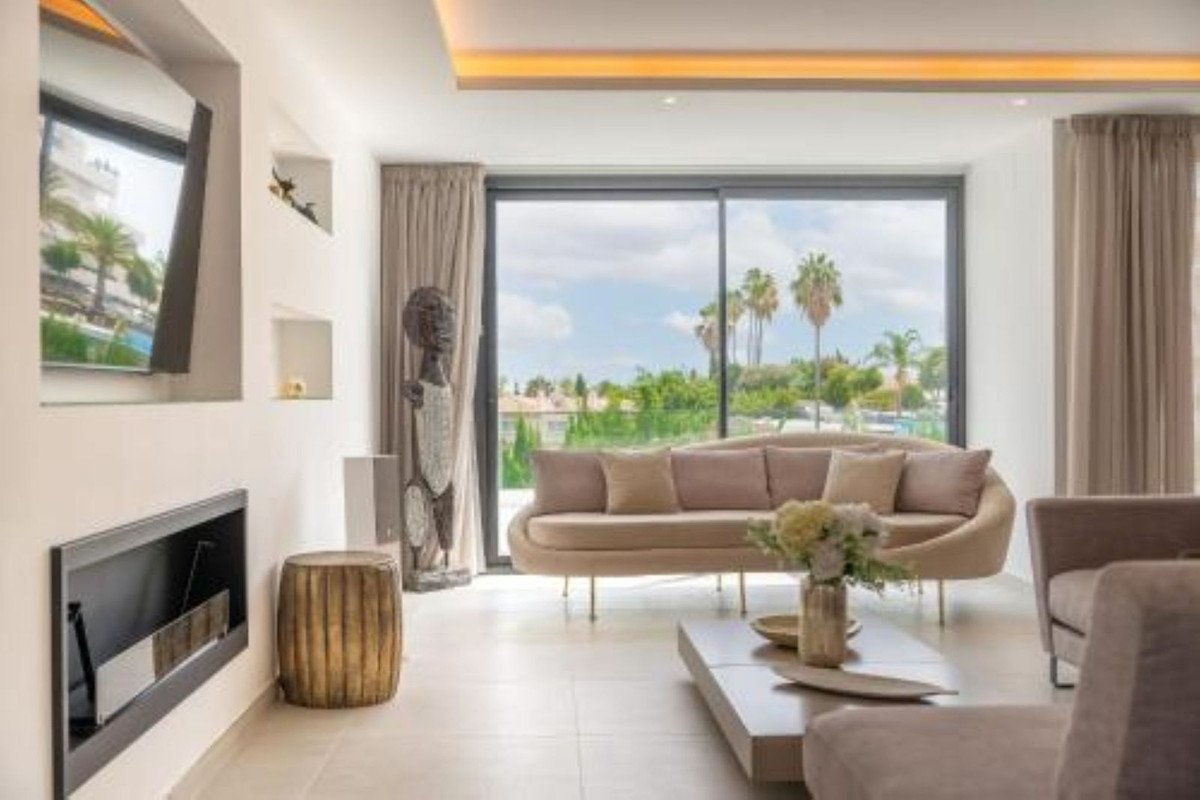 Villa en alquiler en Guadalmina Alta, San Pedro de Alcantara