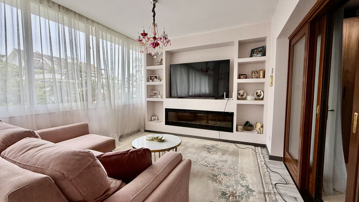 Apartment for rent in Marbella Golden Mile
