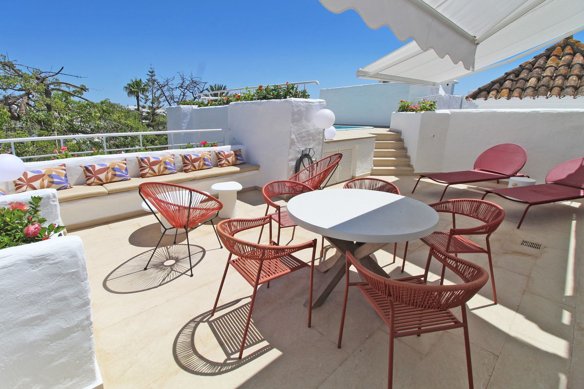 Penthouse for short term rent in Marbella