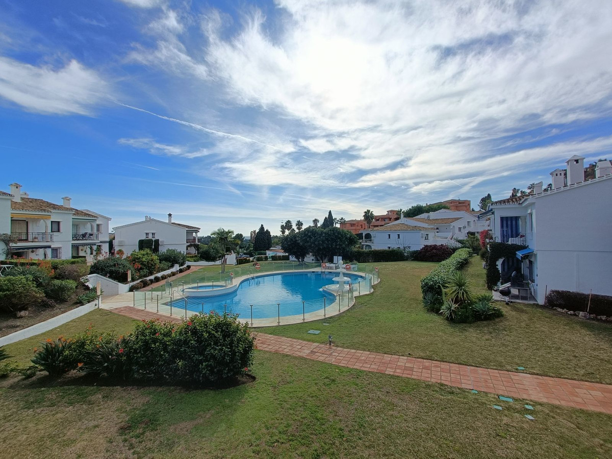 Penthouse for long term rent in Paraiso Alto, Benahavis