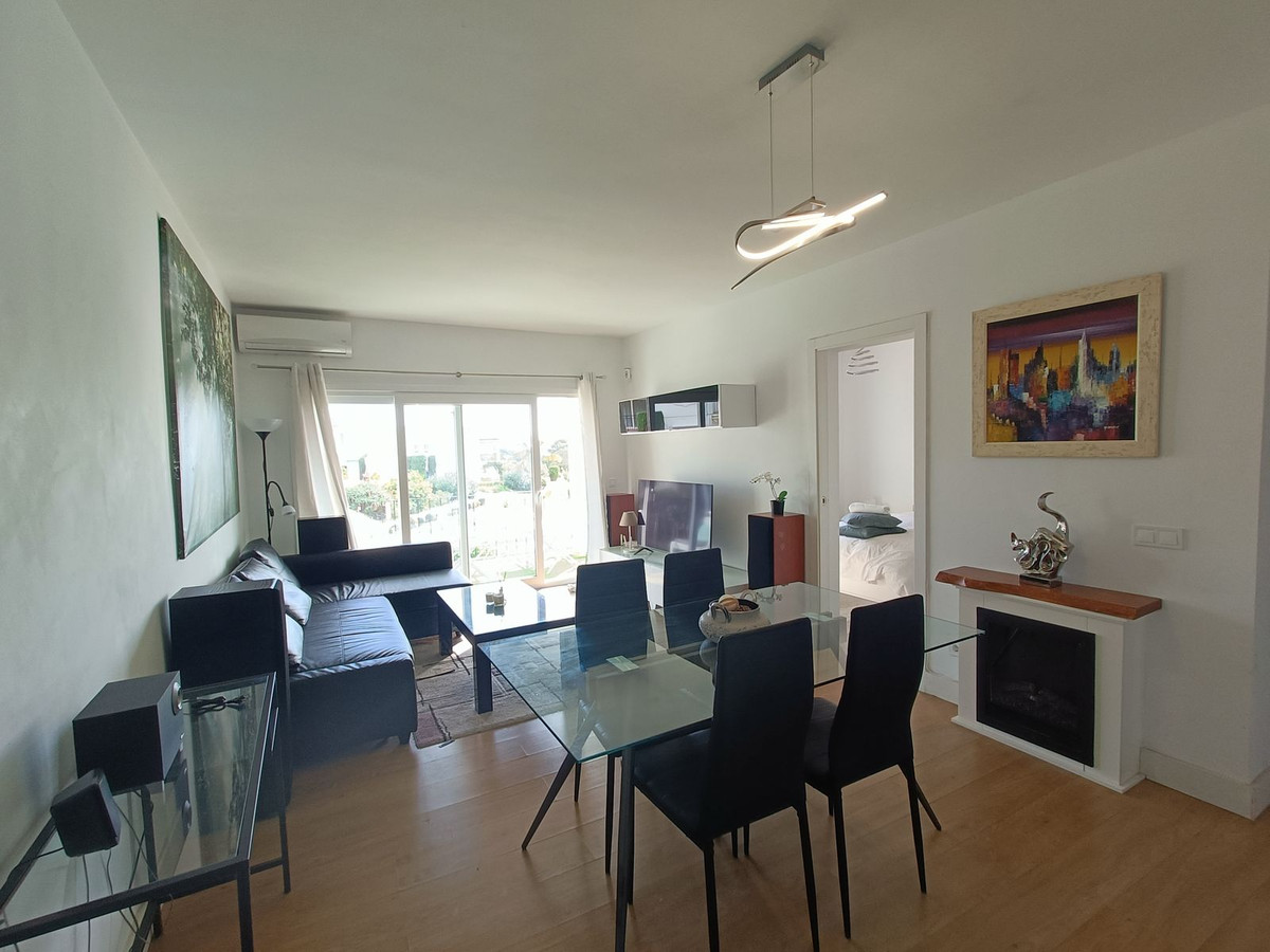 Penthouse for long term rent in Paraiso Alto, Benahavis