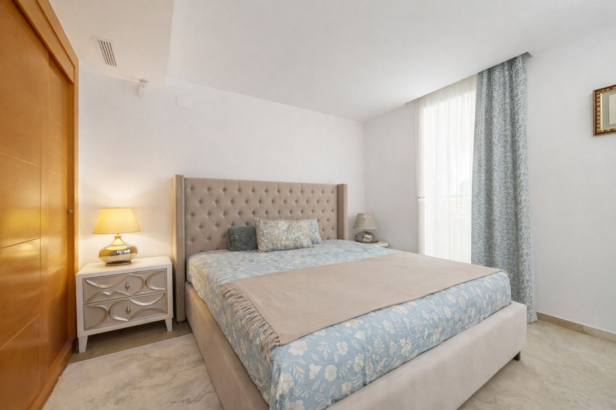 Apartamento Planta Baja en alquiler en Benahavis