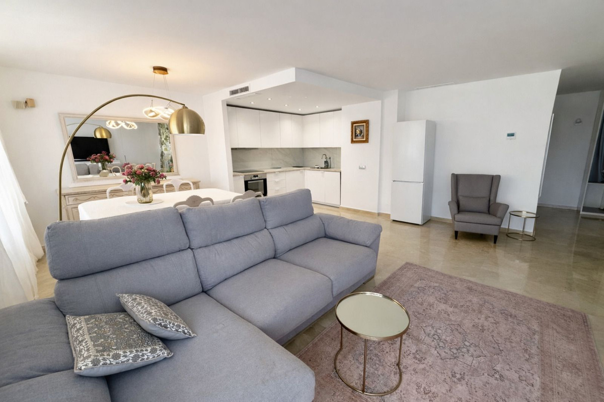 Apartamento Planta Baja en alquiler en Benahavis