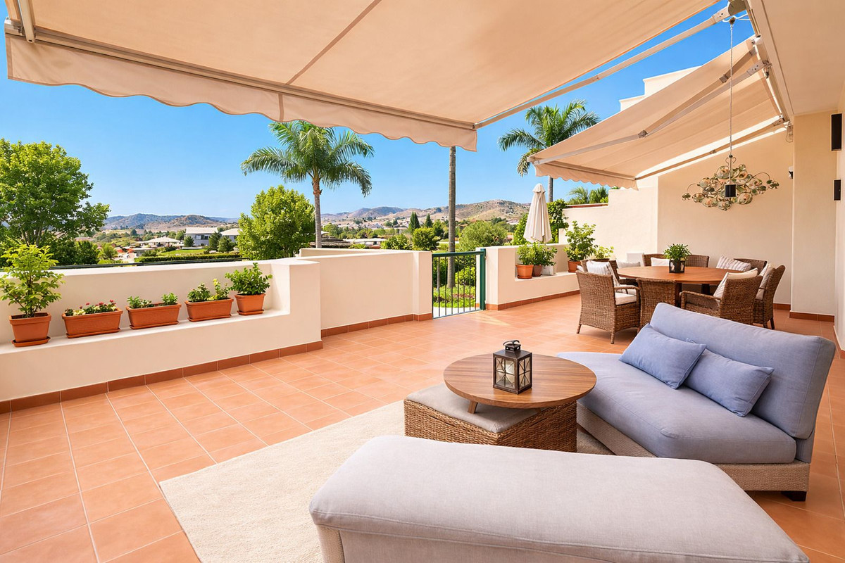 Apartamento Planta Baja en alquiler en Benahavis