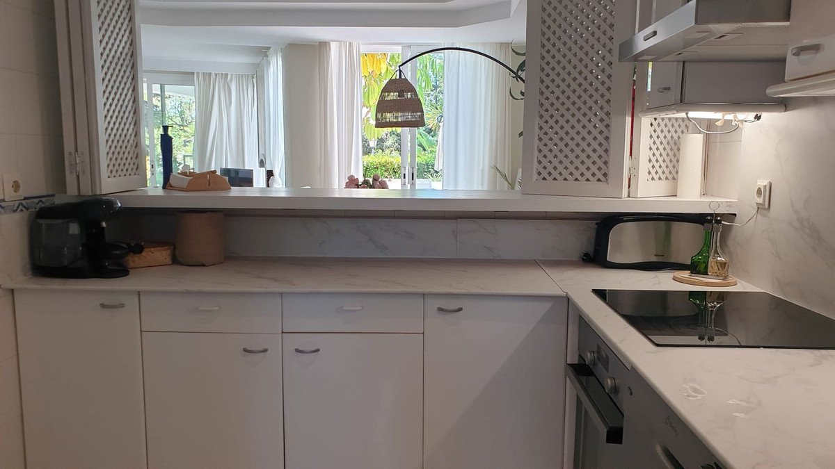 Town House for long term rent in Cancelada, Estepona East