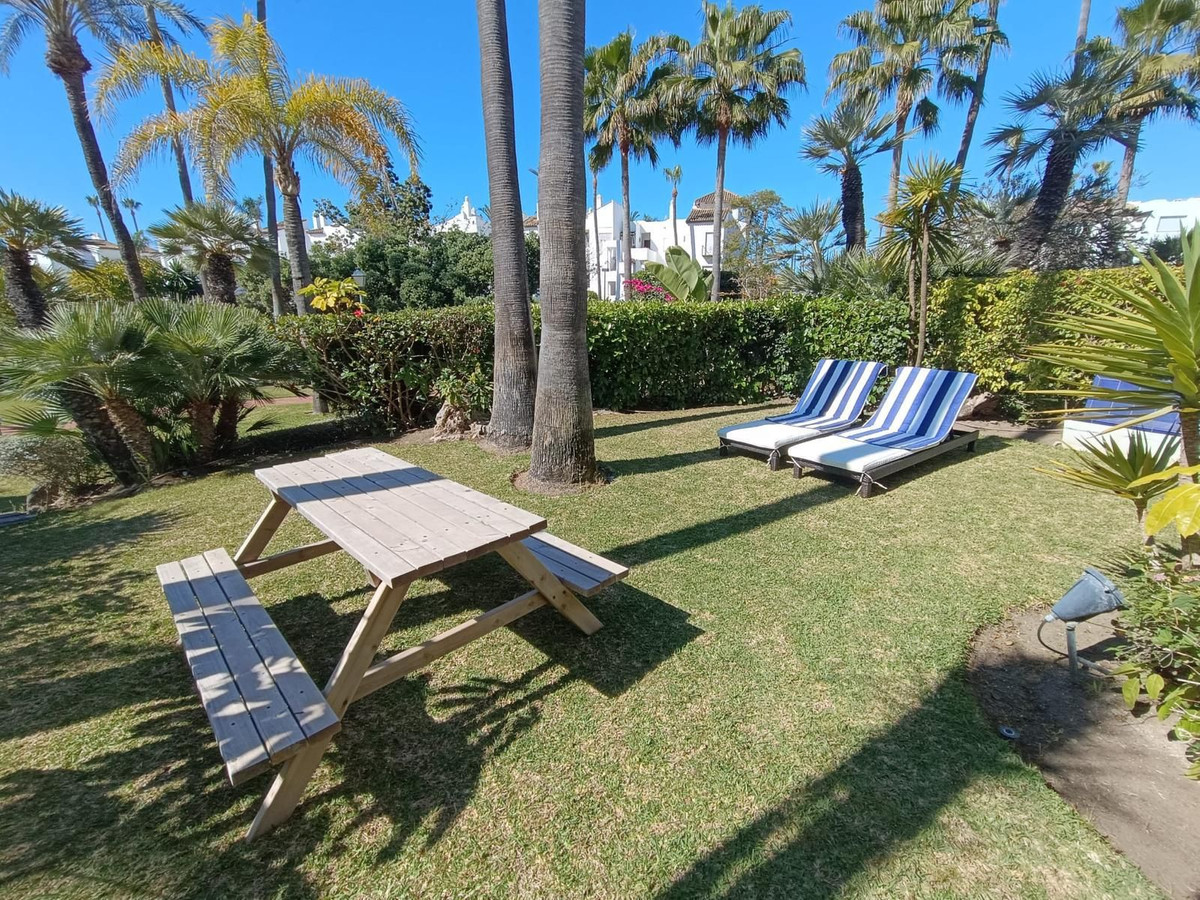 Town House for long term rent in Cancelada, Estepona East