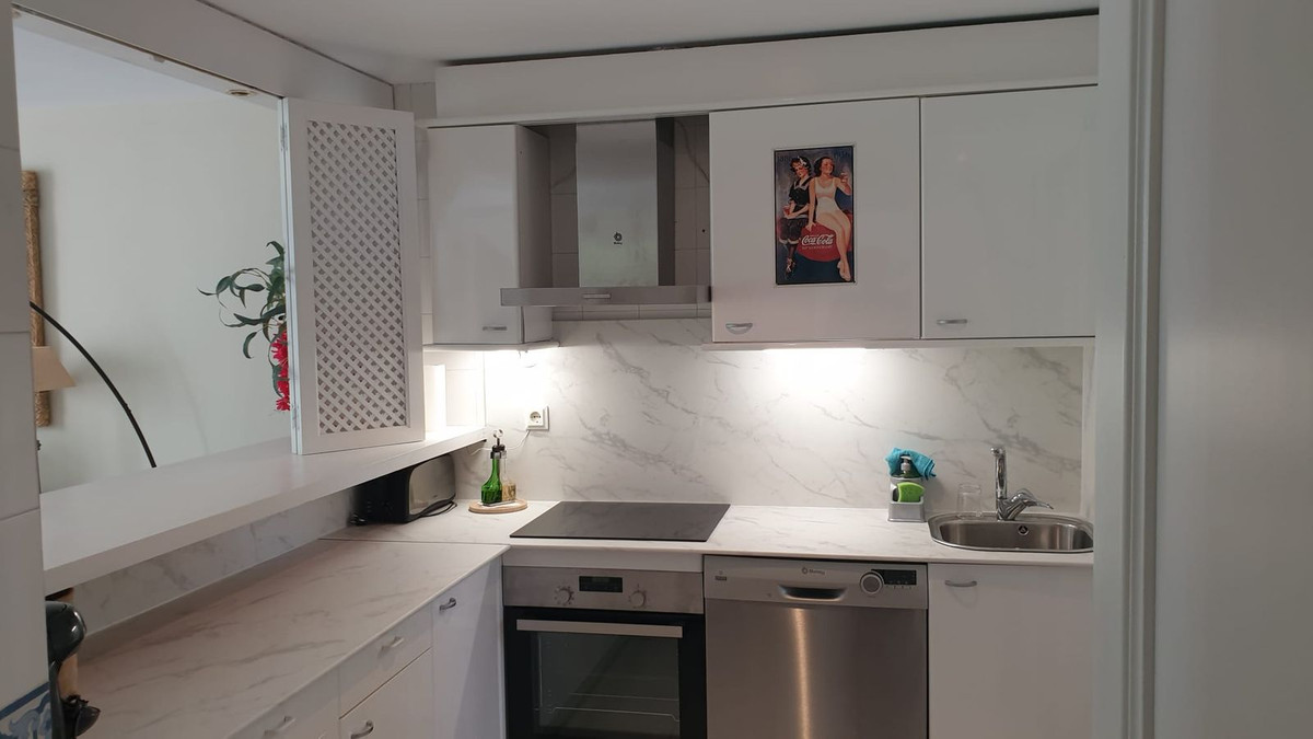 Town House for long term rent in Cancelada, Estepona East