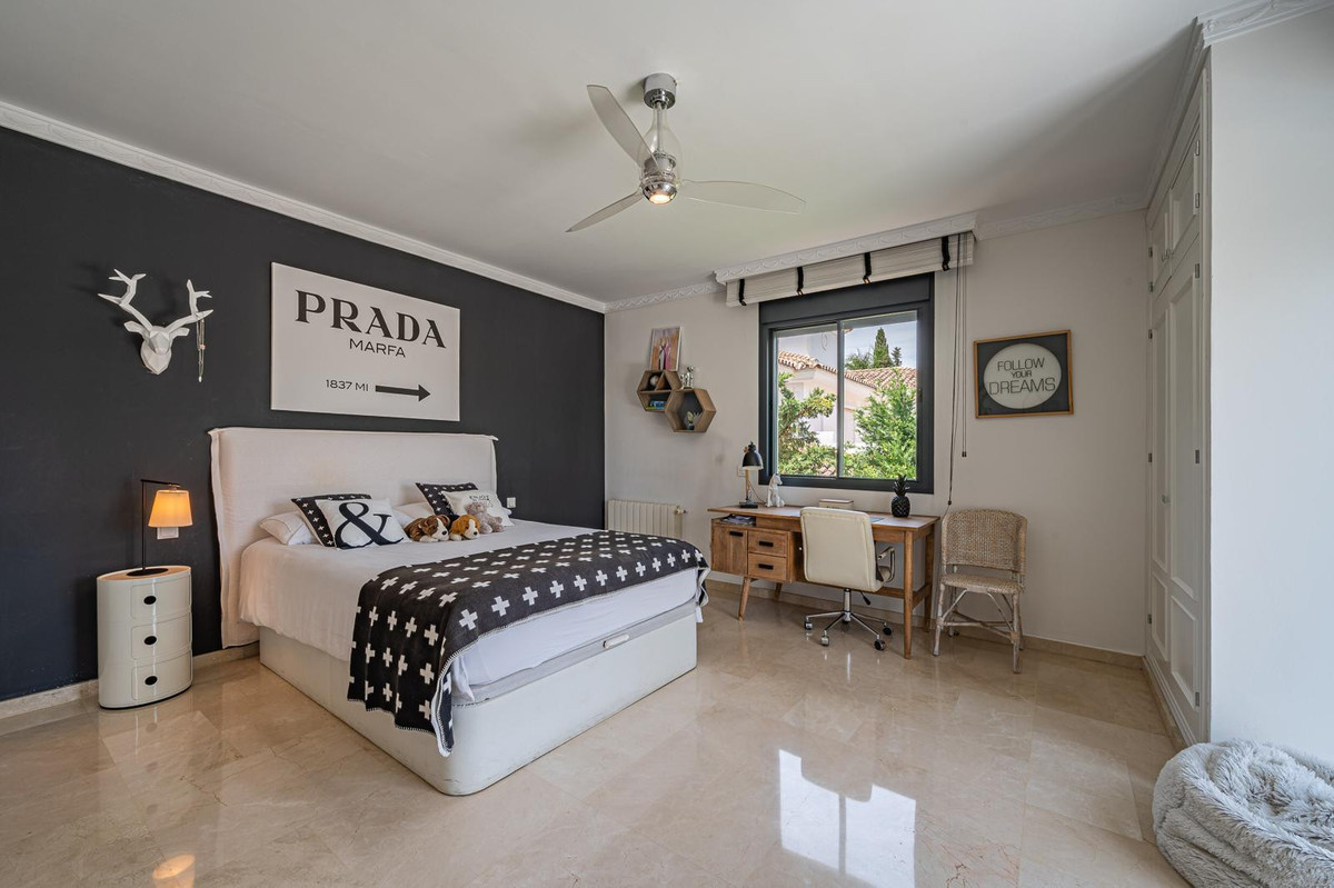 Villa for rent in Nueva Andalucia, Marbella