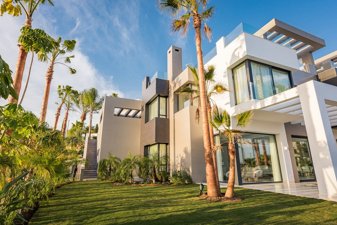 Villa for rent in Los Flamingos, Benahavis