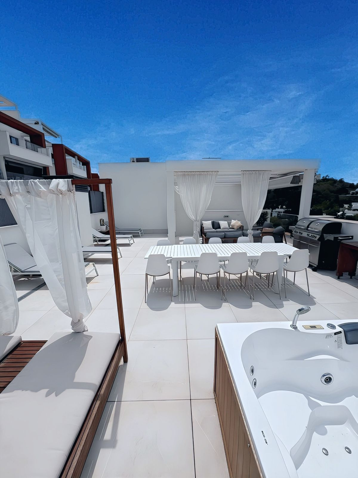 Apartment for long term rent in La Quinta, Benahavis