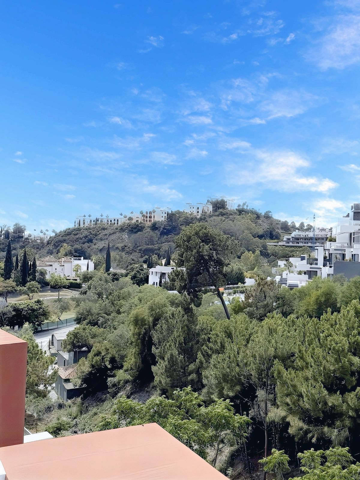 Apartment for long term rent in La Quinta, Benahavis