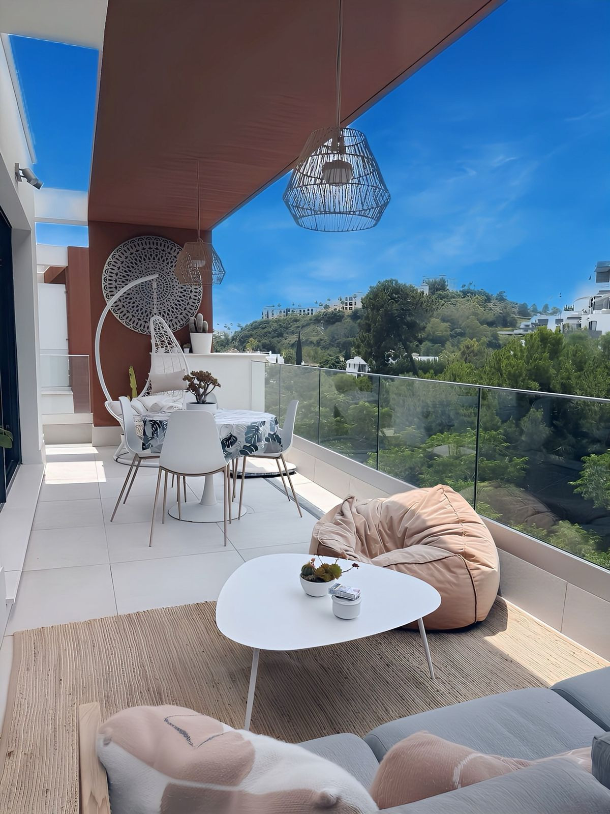 Apartment for long term rent in La Quinta, Benahavis