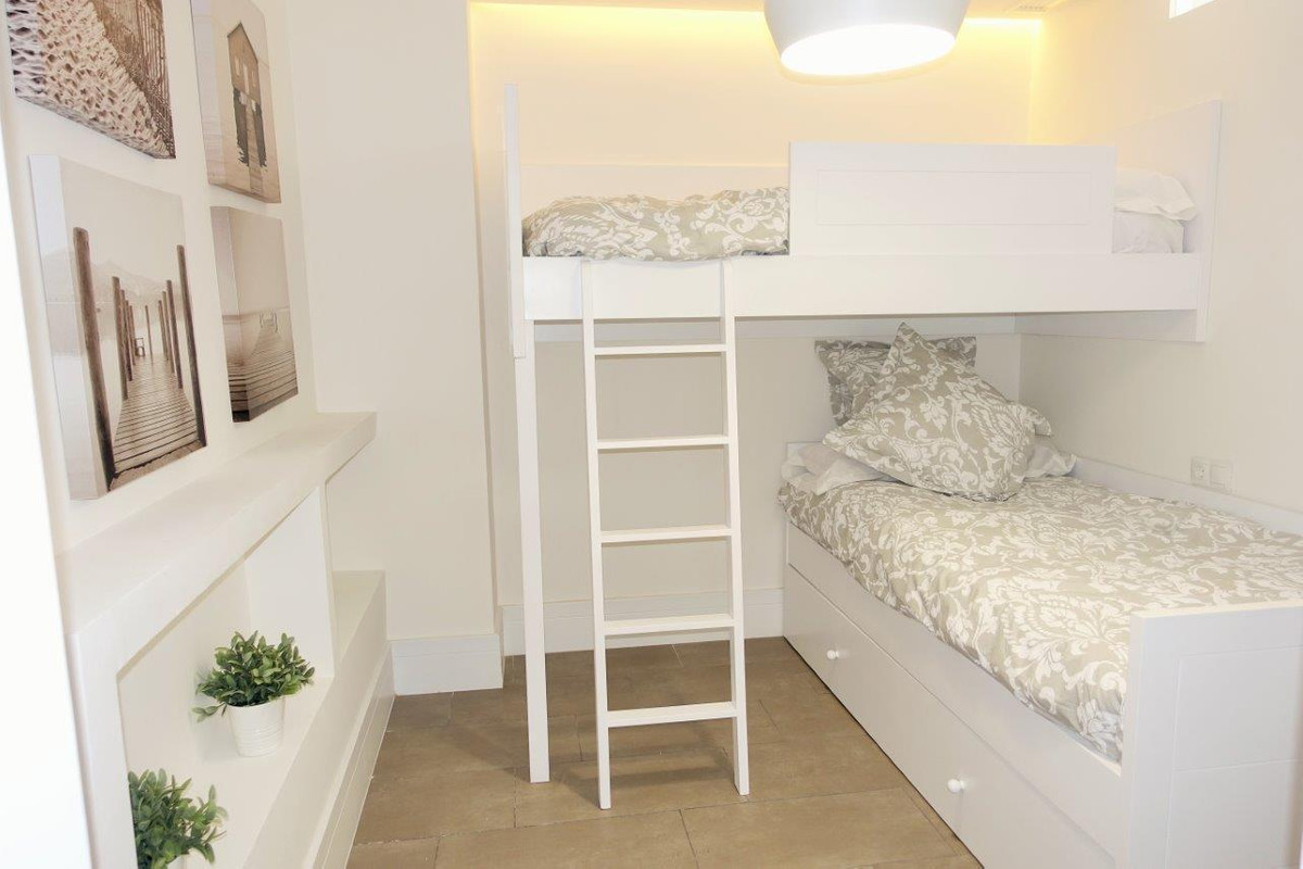 Apartment for rent in Marbella - Puerto Banus