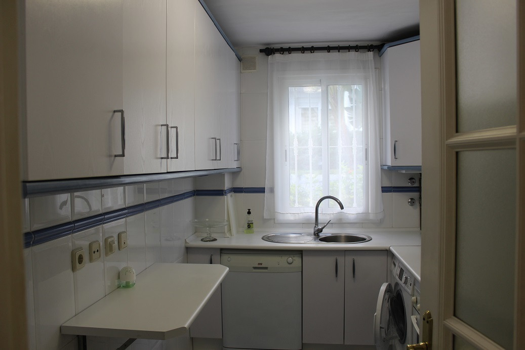 Ground Floor Apartment for short term rent in Marbella