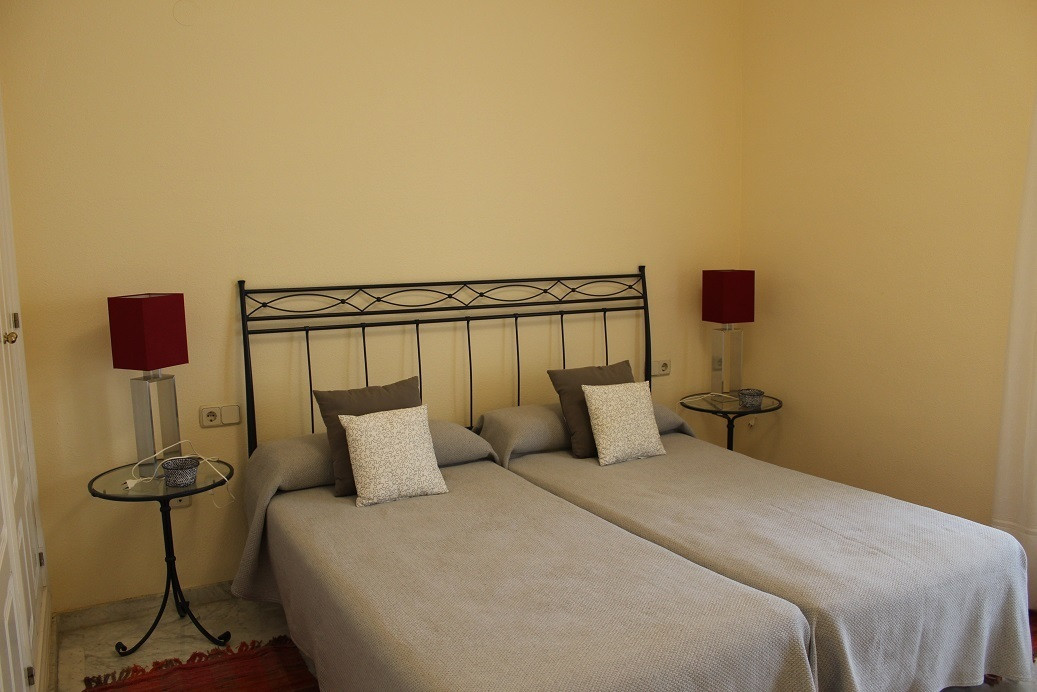 Ground Floor Apartment for short term rent in Marbella