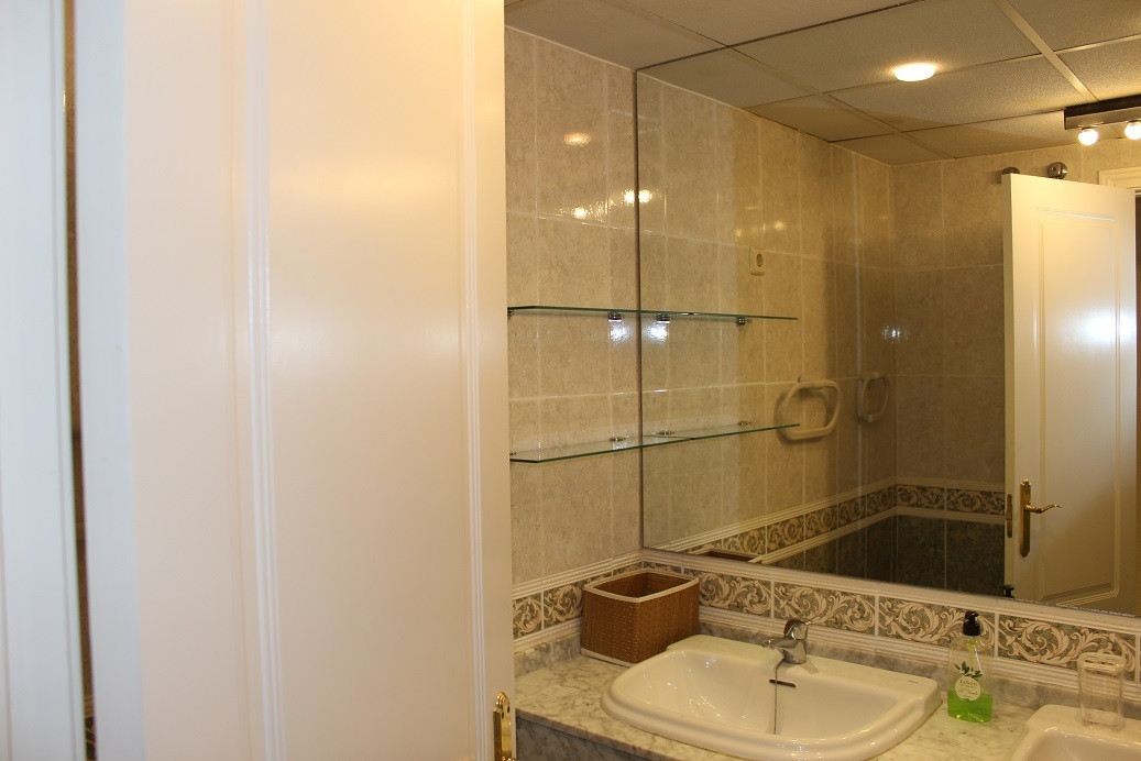 Ground Floor Apartment for short term rent in Marbella
