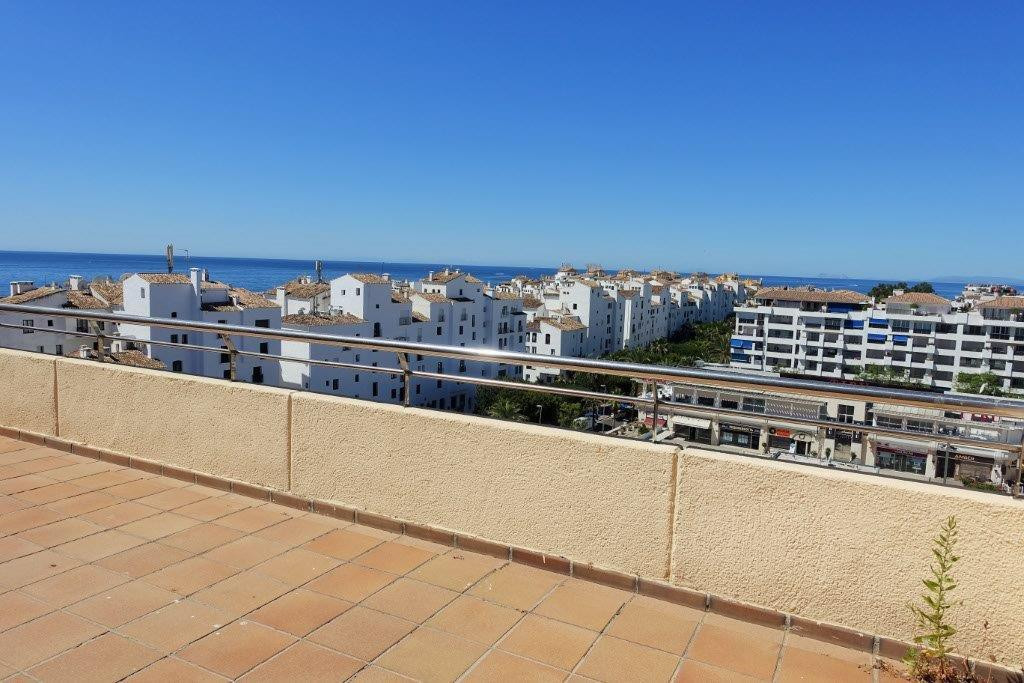 Penthouse for short term rent in Marbella - Puerto Banus