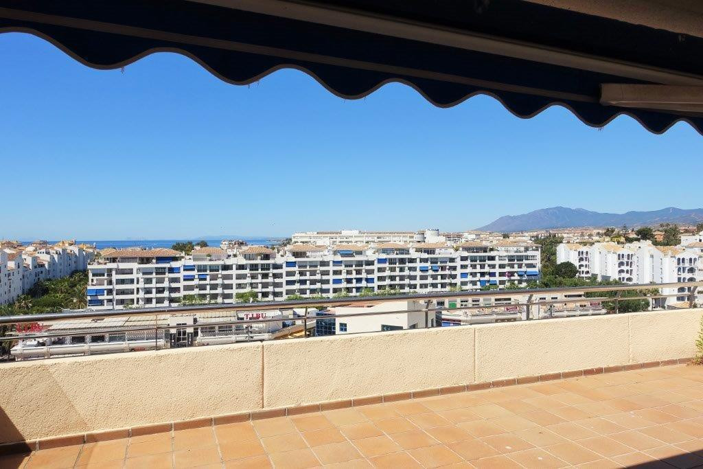 Penthouse for short term rent in Marbella - Puerto Banus