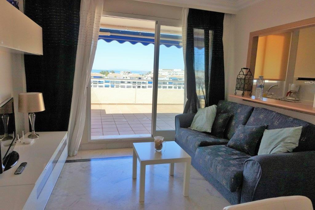 Penthouse for short term rent in Marbella - Puerto Banus