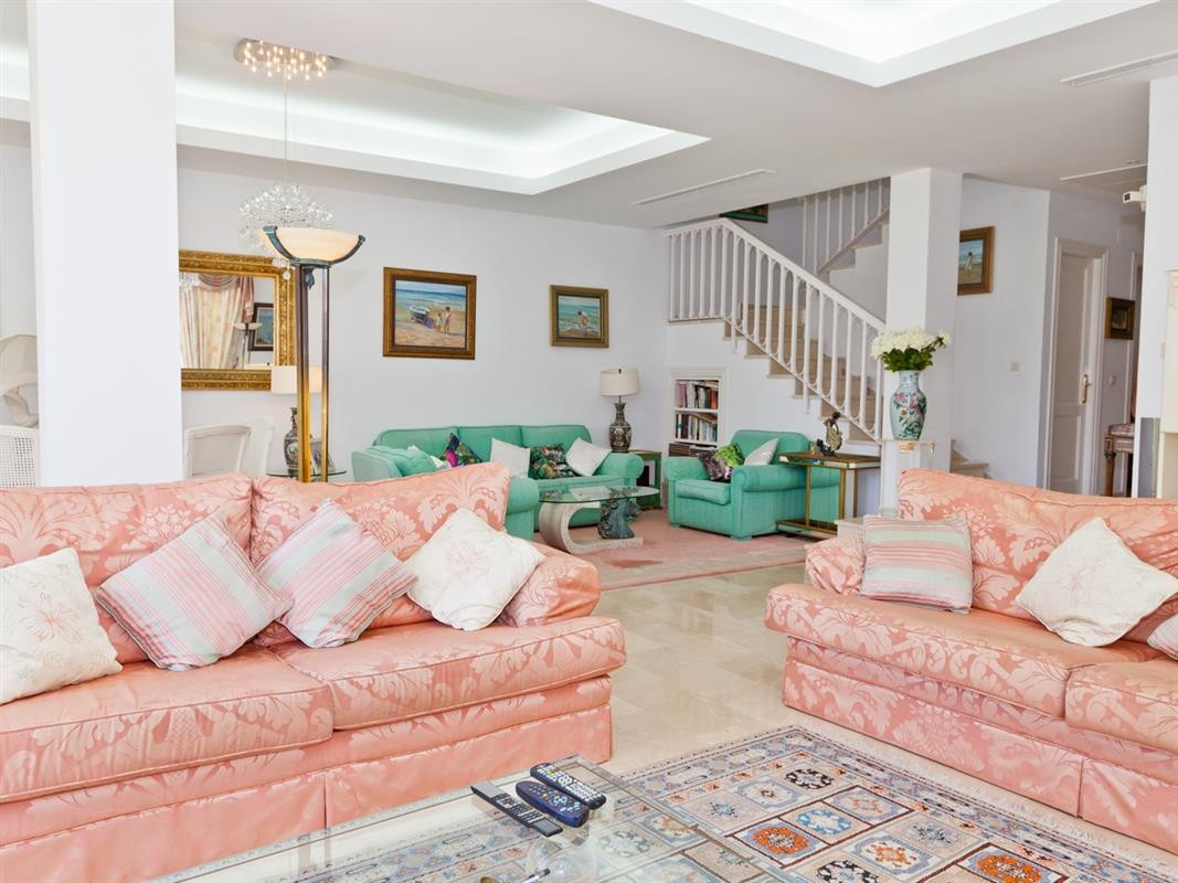 Villa for rent in Marbella