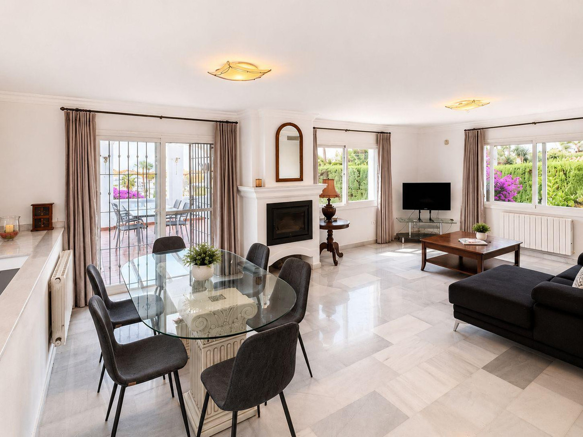 Villa for rent in Nueva Andalucia, Marbella