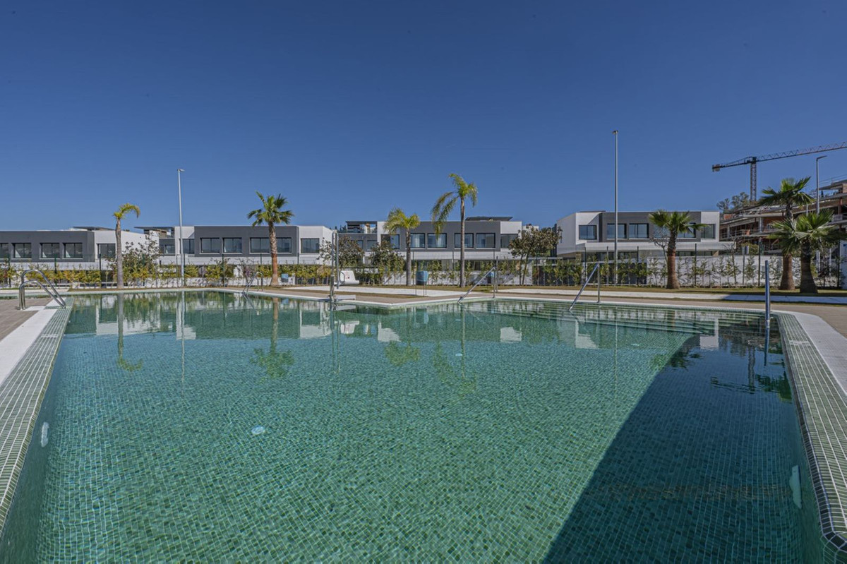 Adosado en alquiler en Atalaya, Estepona Este