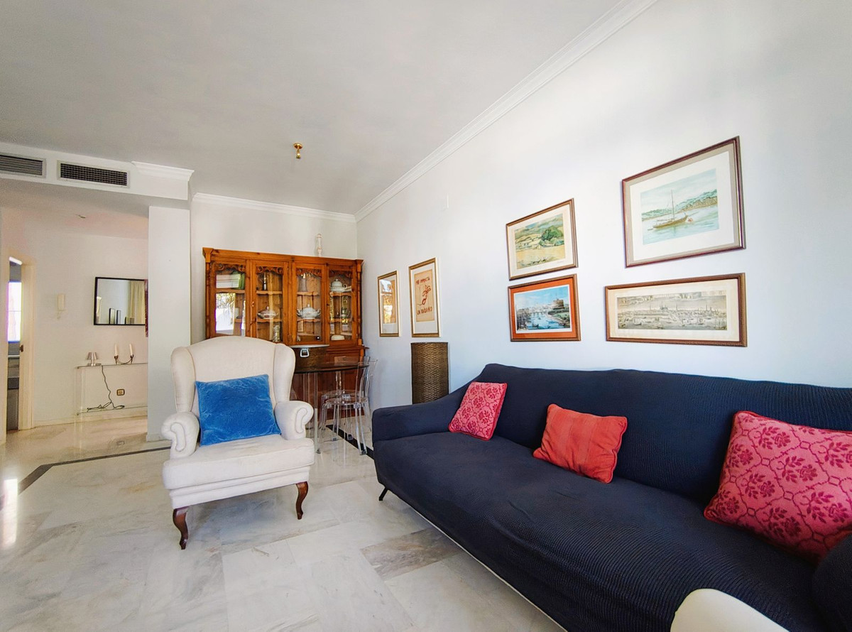 Apartment for long term rent in Marbella Golden Mile