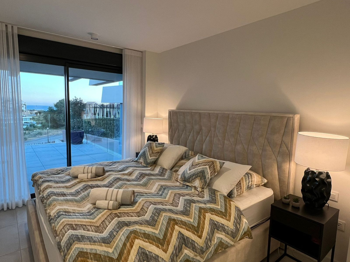 Apartment for rent in Selwo, Estepona East