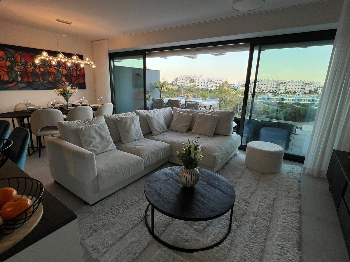 Apartment for rent in Selwo, Estepona East