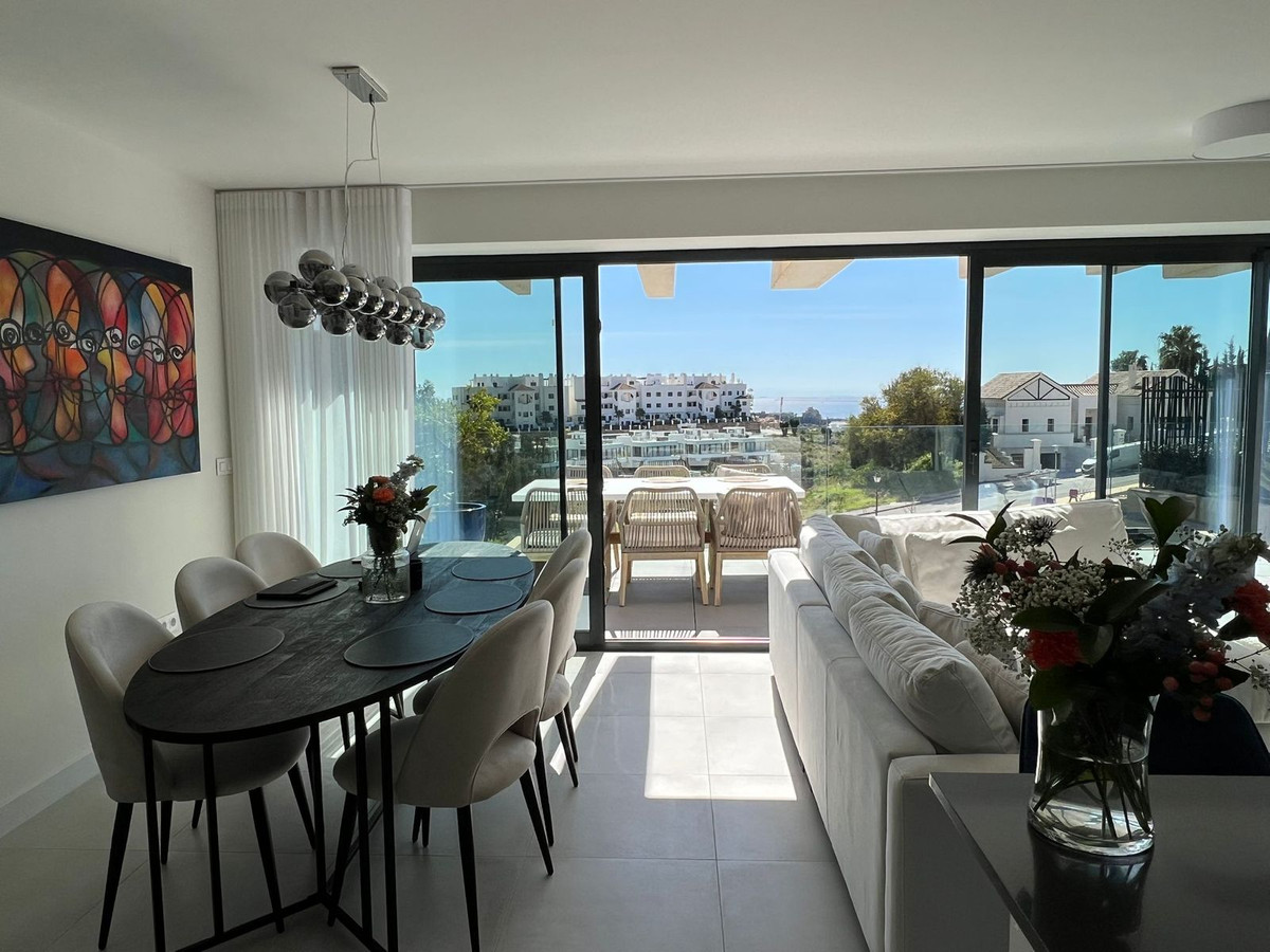 Apartment for rent in Selwo, Estepona East