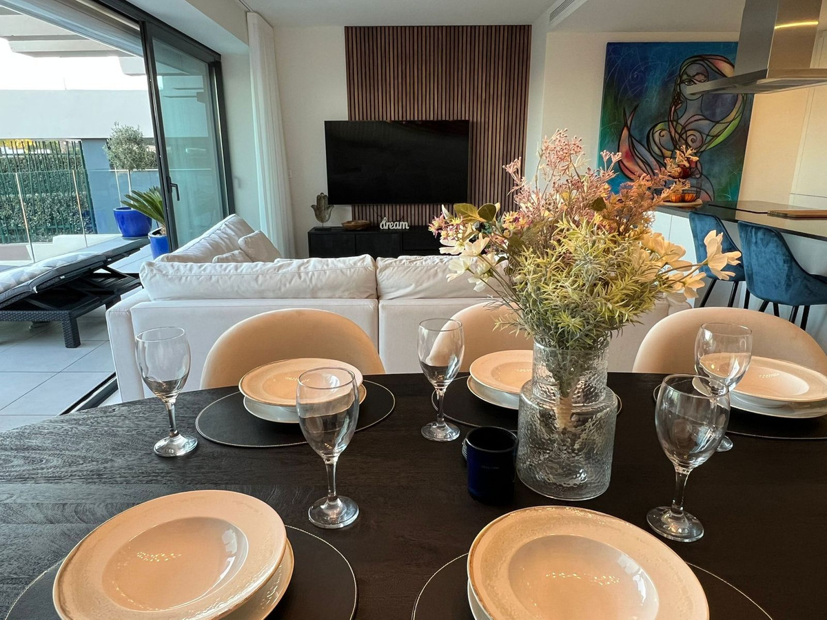 Apartment for rent in Selwo, Estepona East
