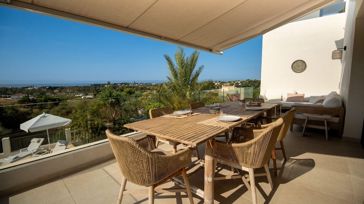 Villa for rent in Estepona