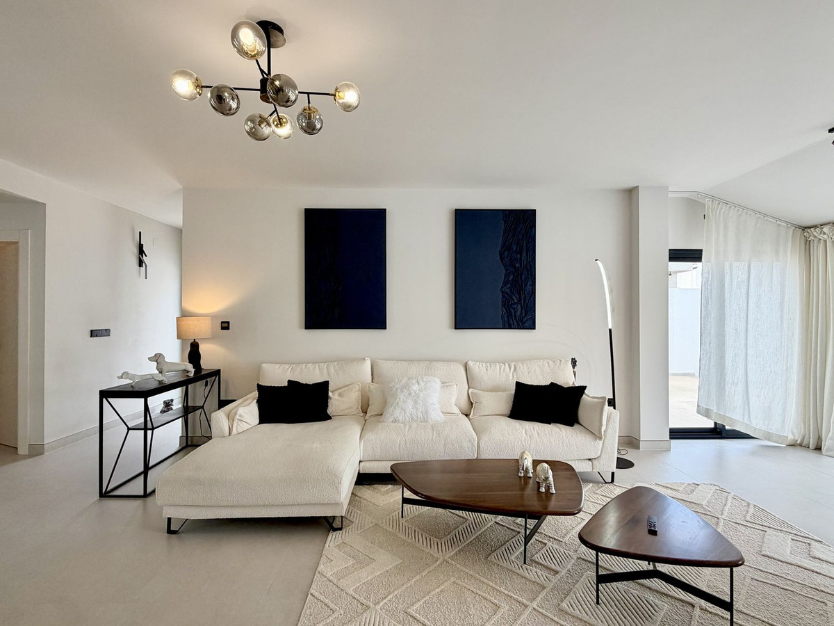 Villa for long term rent in Marbella - Puerto Banus