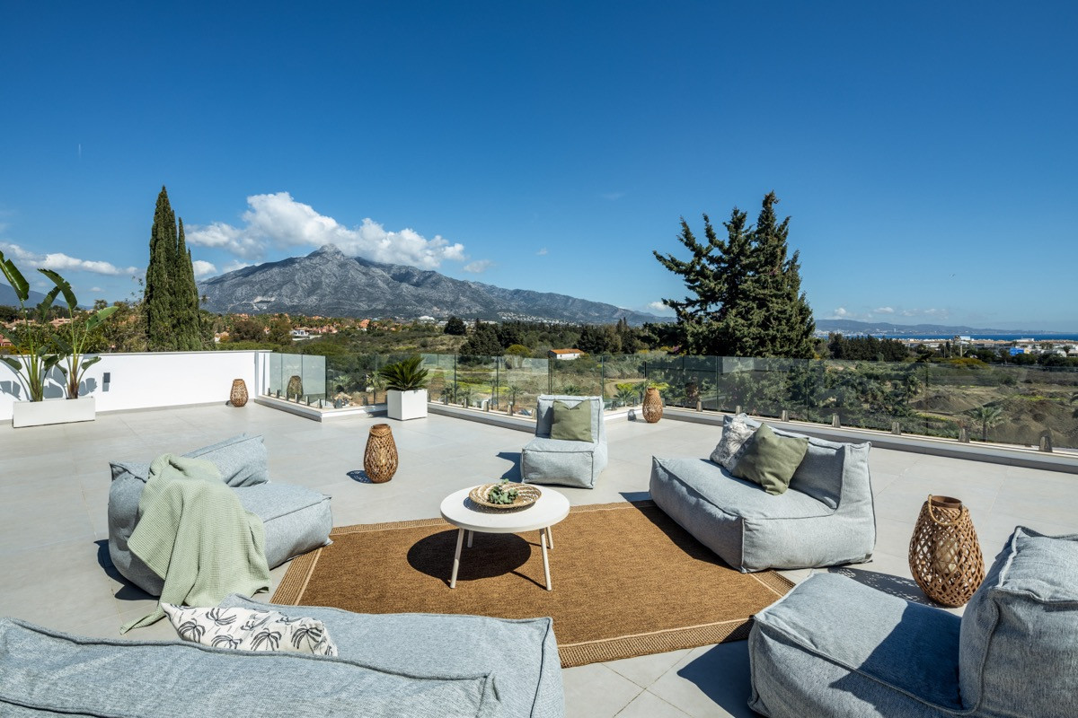 Villa for rent in Nueva Andalucia, Marbella