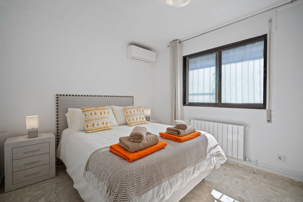 Villa for short term rent in Marbella