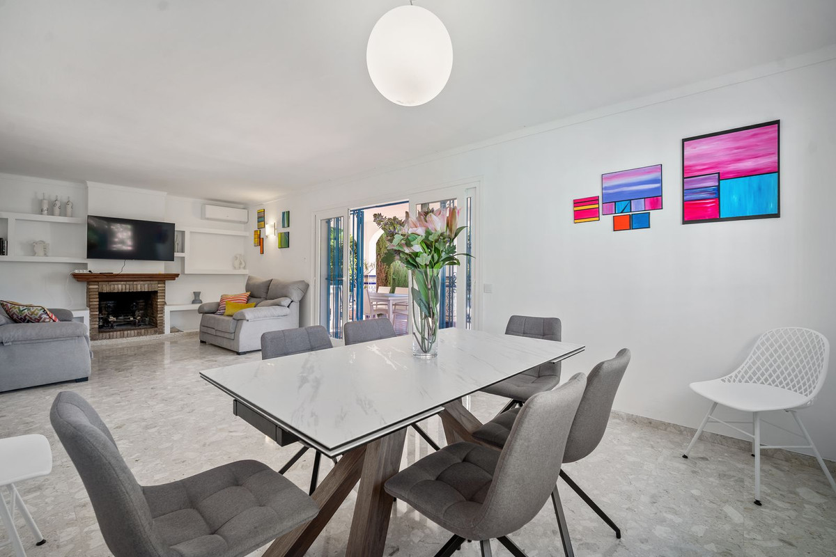 Villa for short term rent in Marbella