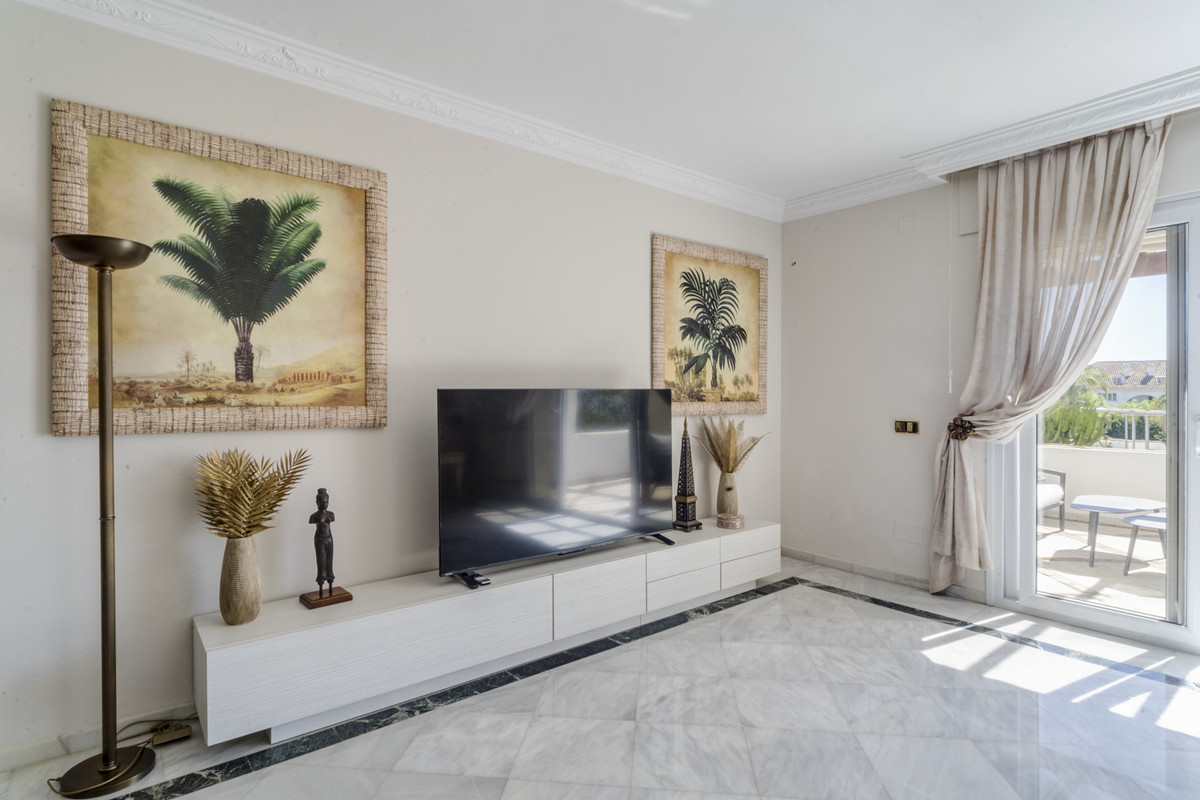 Apartment for rent in Marbella Golden Mile