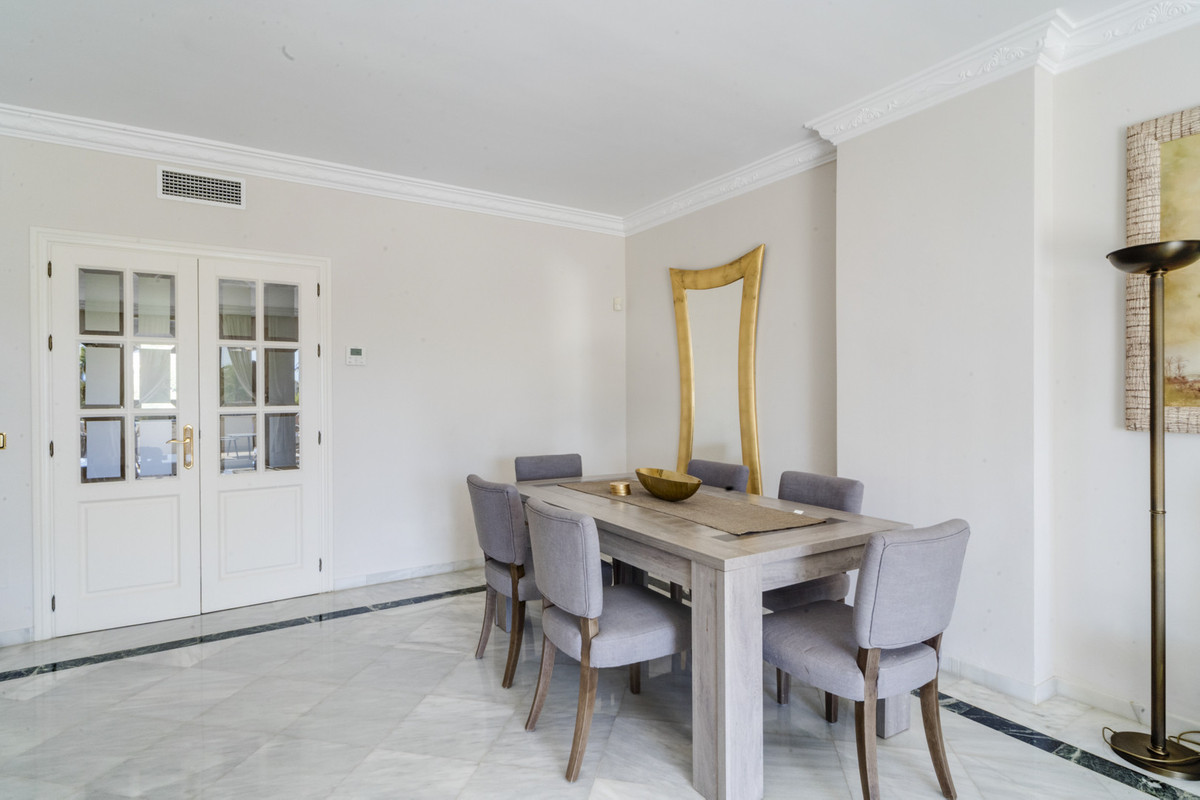 Apartment for rent in Marbella Golden Mile