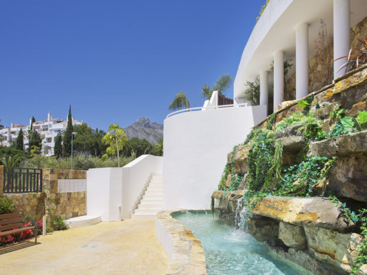 Town House for short term rent in Marbella Golden Mile