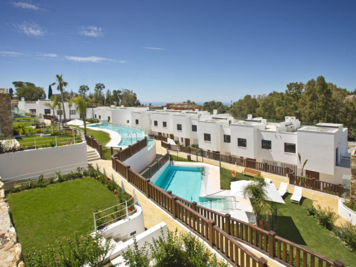 Town House for short term rent in Marbella Golden Mile