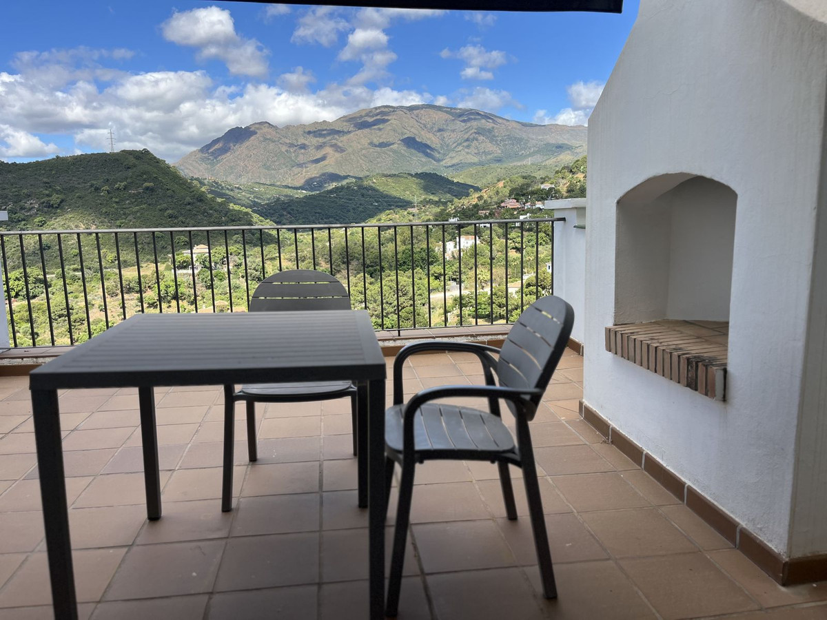 Apartment for long term rent in Estepona