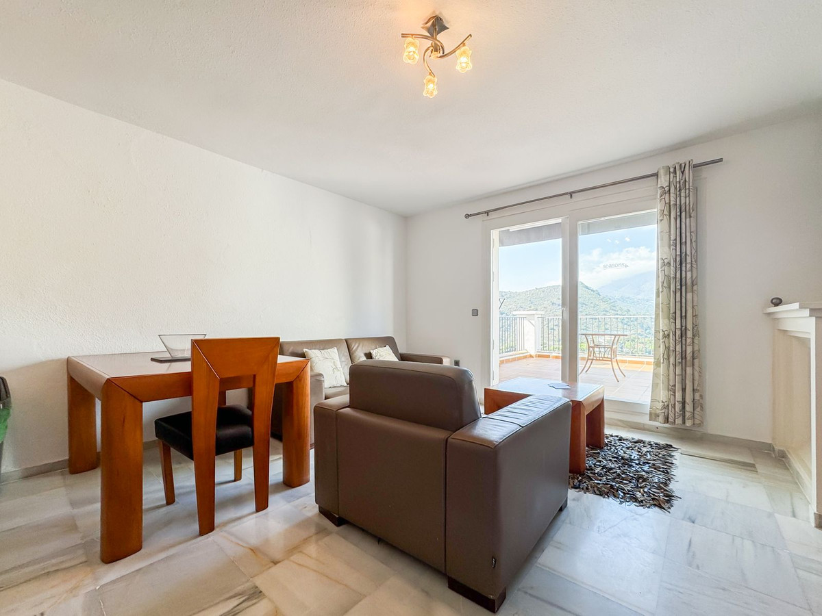 Apartment for long term rent in Estepona